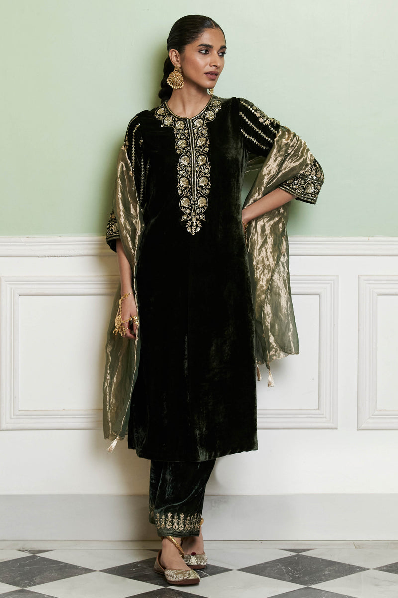 Emerald Green Embroidered Velvet Straight Kurta Set